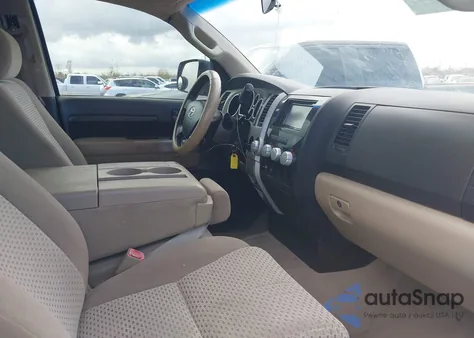 2008 Toyota Tundra Base 4.7L V8 z USA, uszkodzony, nr VIN 5TFRT54148X023962